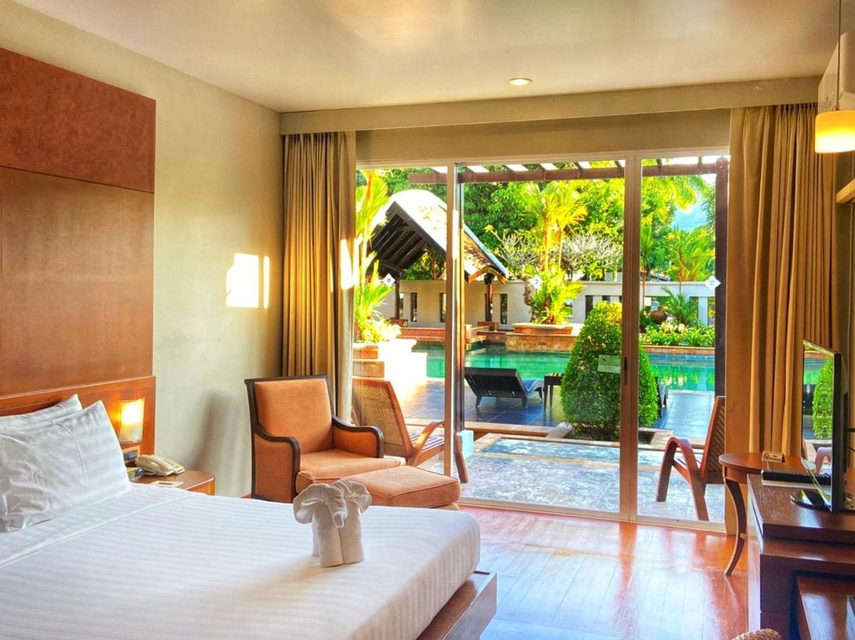 Mission Hills Phuket Golf Resort-Sha Extra Plus Por Bay Exteriör bild