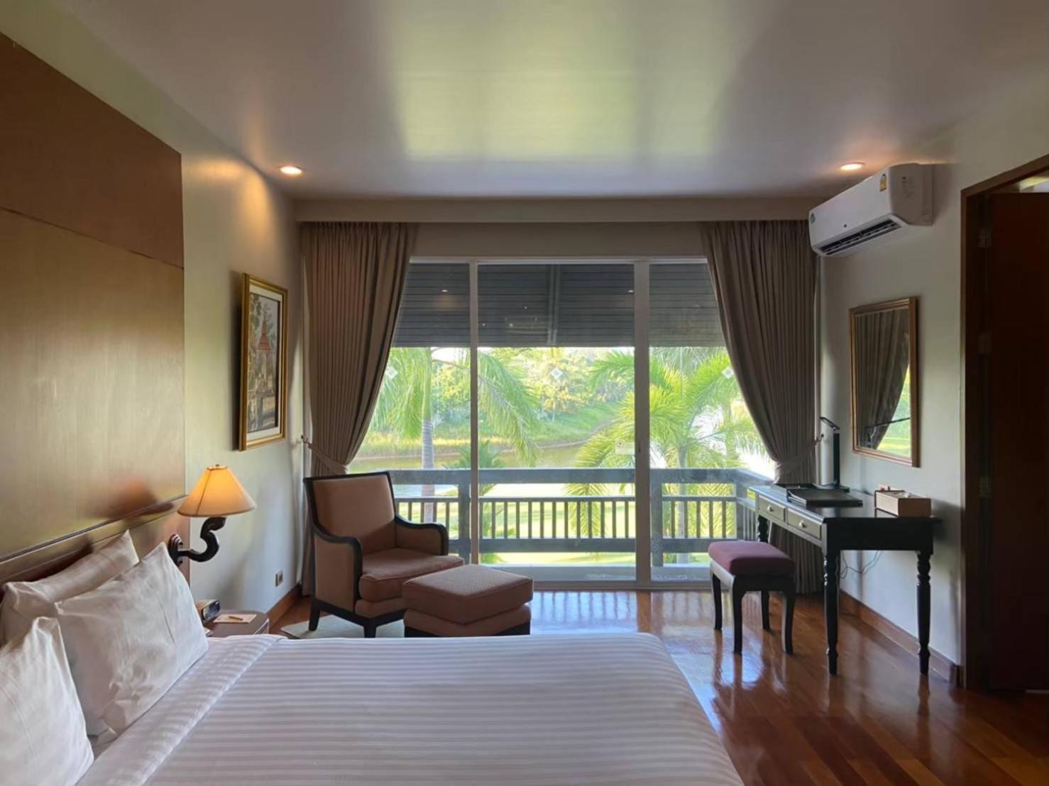 Mission Hills Phuket Golf Resort-Sha Extra Plus Por Bay Exteriör bild